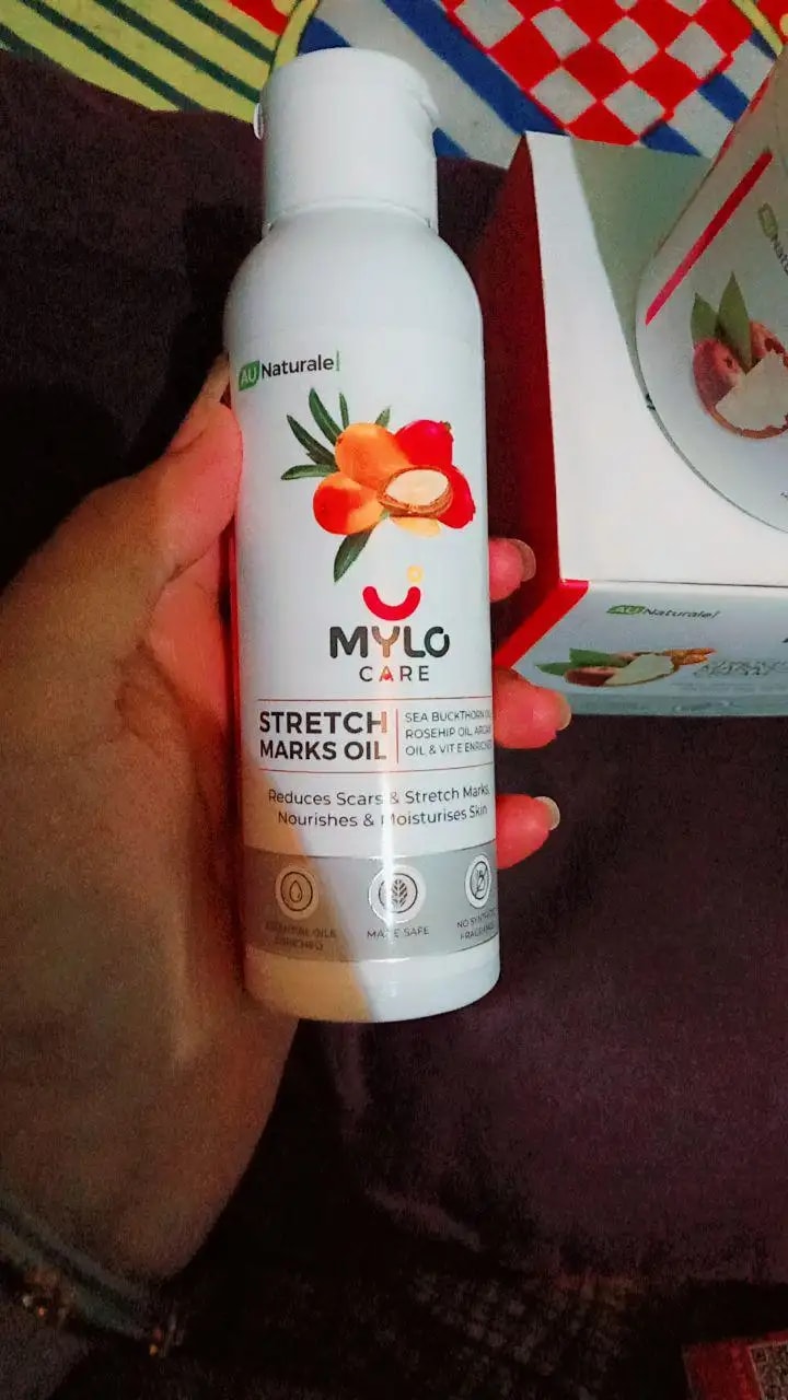 Stretch Marks Oil With Sea Buckthorn, Rosehip, Argan & Coconut Oil | Scars & Stretch Mark Lightening | Natural Skin Care Solution for Pregnant Women - 100ml