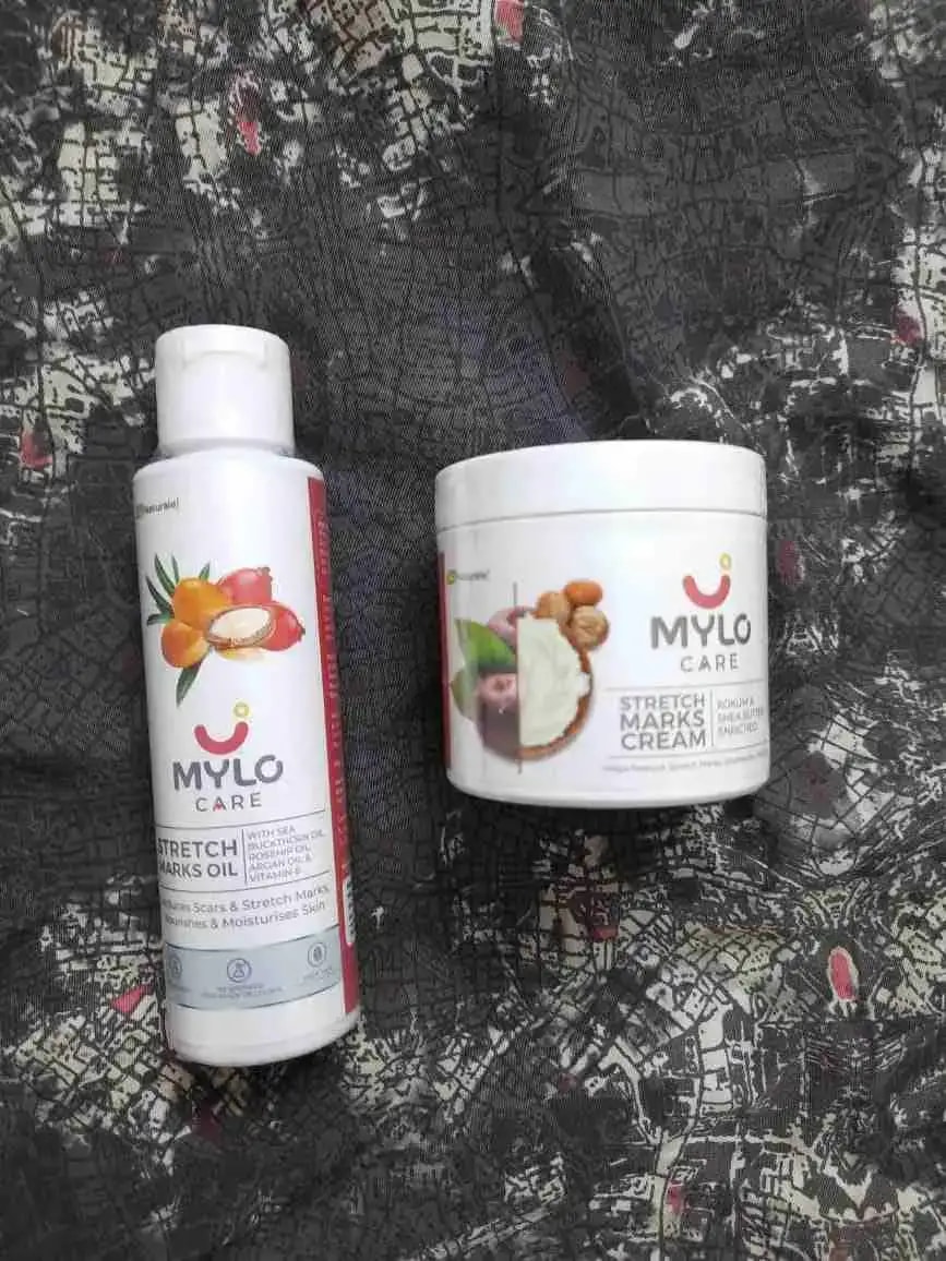 Stretch Marks Kit - Removes Scars | Made with Natural Ingredients | Tightens Skin - (Stretch Mark Oil - 100 ml, Stretch Marks Cream - 100ml)