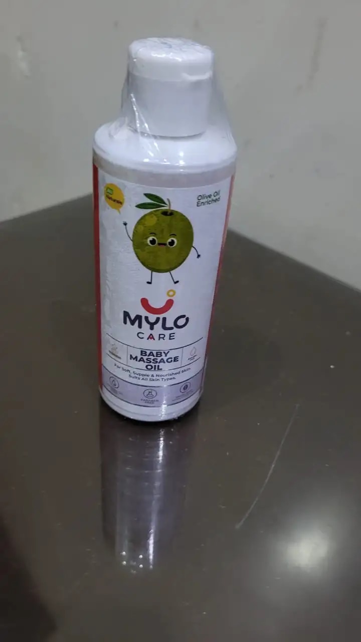Baby Massage Oil 200ml | Improves Complexion & Skin Tone | Moisturizes & Nourishes Skin | Aids in Sun Protection | Made Safe Certified - Pack of 2
