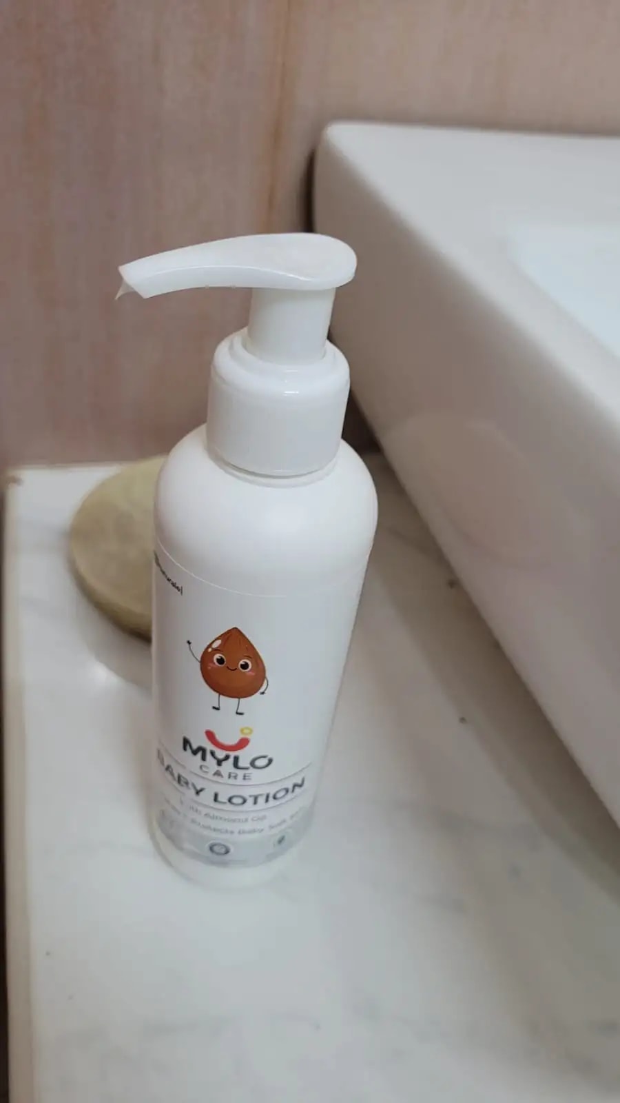 Baby Lotion for Kids | Made Safe Certified | Dermatologically Tested | Long Lasting 24 Hours Moisturisation | Soothes Dryness - 200 ml