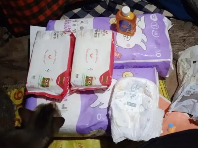 Super Saver Combo - Baby Diaper Pants Medium (M) 7-8 kgs - (76 count) Leak Proof + Extra Virgin Coconut Oil (200ml)