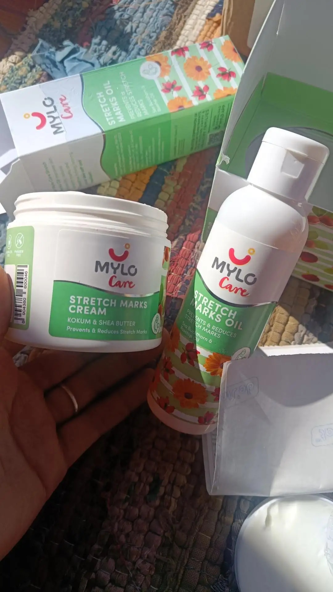 Stretch Marks Kit - Removes Scars | Made with Natural Ingredients | Tightens Skin - (Stretch Mark Oil - 100 ml, Stretch Marks Cream - 100ml)
