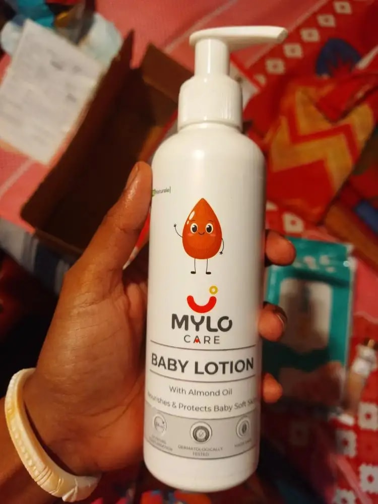 Baby Bath Essentials - Baby Body Wash & Shampoo (200 ml) and Mylo Care Baby Lotion (200 ml) | Tear Free Formulation | 24 Hours Moisturization