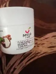 Stretch Marks Kit - Removes Scars | Made with Natural Ingredients | Tightens Skin - (Stretch Mark Oil - 100 ml, Stretch Marks Cream - 100ml)