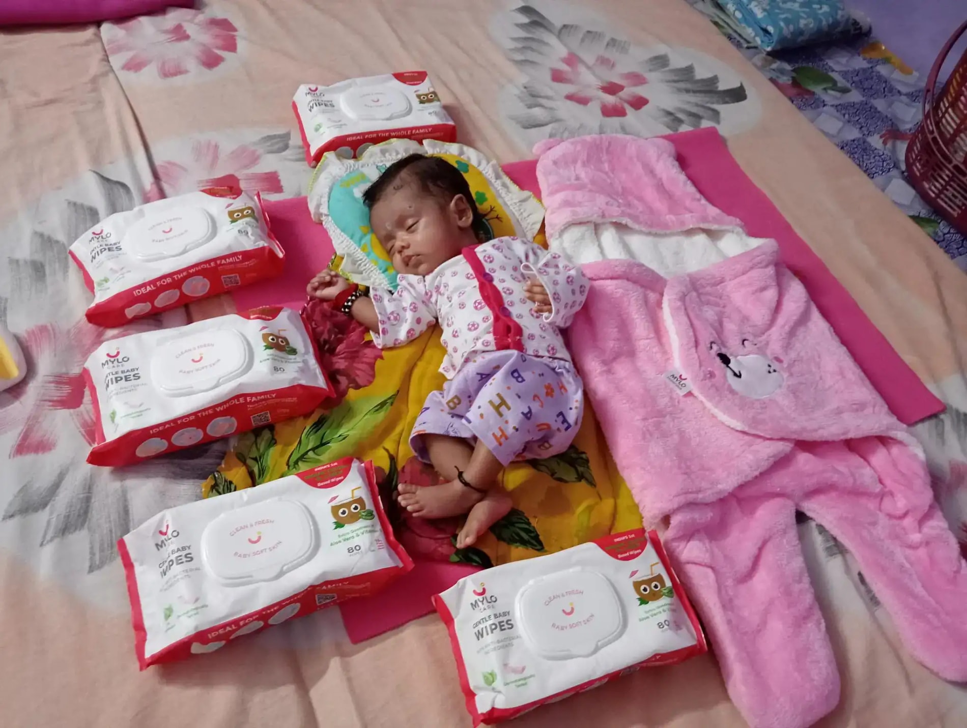 Gentle Baby Wipes With Lid - Organic Coconut Oil, Neem, Aloe Vera and Vitamin E | 98% Pure Water | Dermatologically Tested (Pack of 3) - 72 Wipes Per Pack