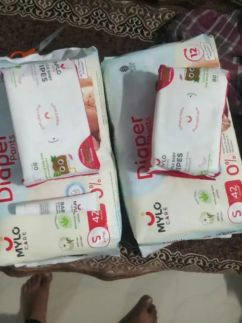 Super Saver Combo - Baby Diaper Pants Medium (M) 7-8 kgs - (76 count) Leak Proof + Extra Virgin Coconut Oil (200ml)