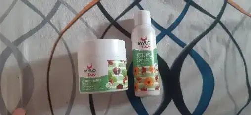 Stretch Marks Kit - Removes Scars | Made with Natural Ingredients | Tightens Skin - (Stretch Mark Oil - 100 ml, Stretch Marks Cream - 100ml)