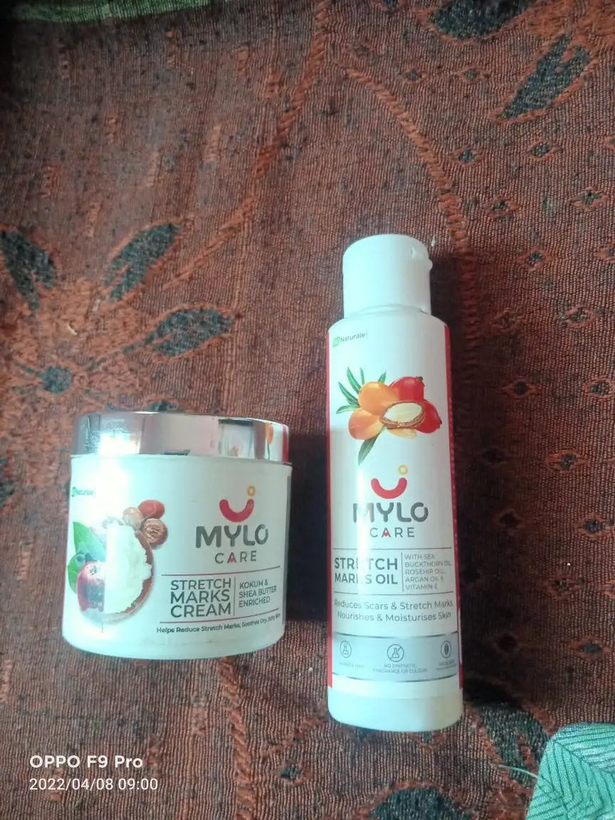 Stretch Marks Kit - Removes Scars | Made with Natural Ingredients | Tightens Skin - (Stretch Mark Oil - 100 ml, Stretch Marks Cream - 100ml)
