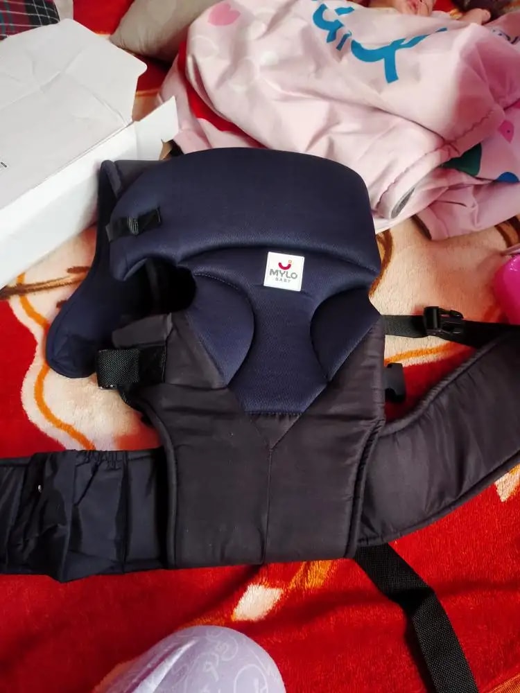 Baby Carrier Bag for 0 to 3 Years with 4 Comfortable Carrying Positions | Lightweight & Travel Friendly | Padded Neck & Shoulder Support - Red & Black