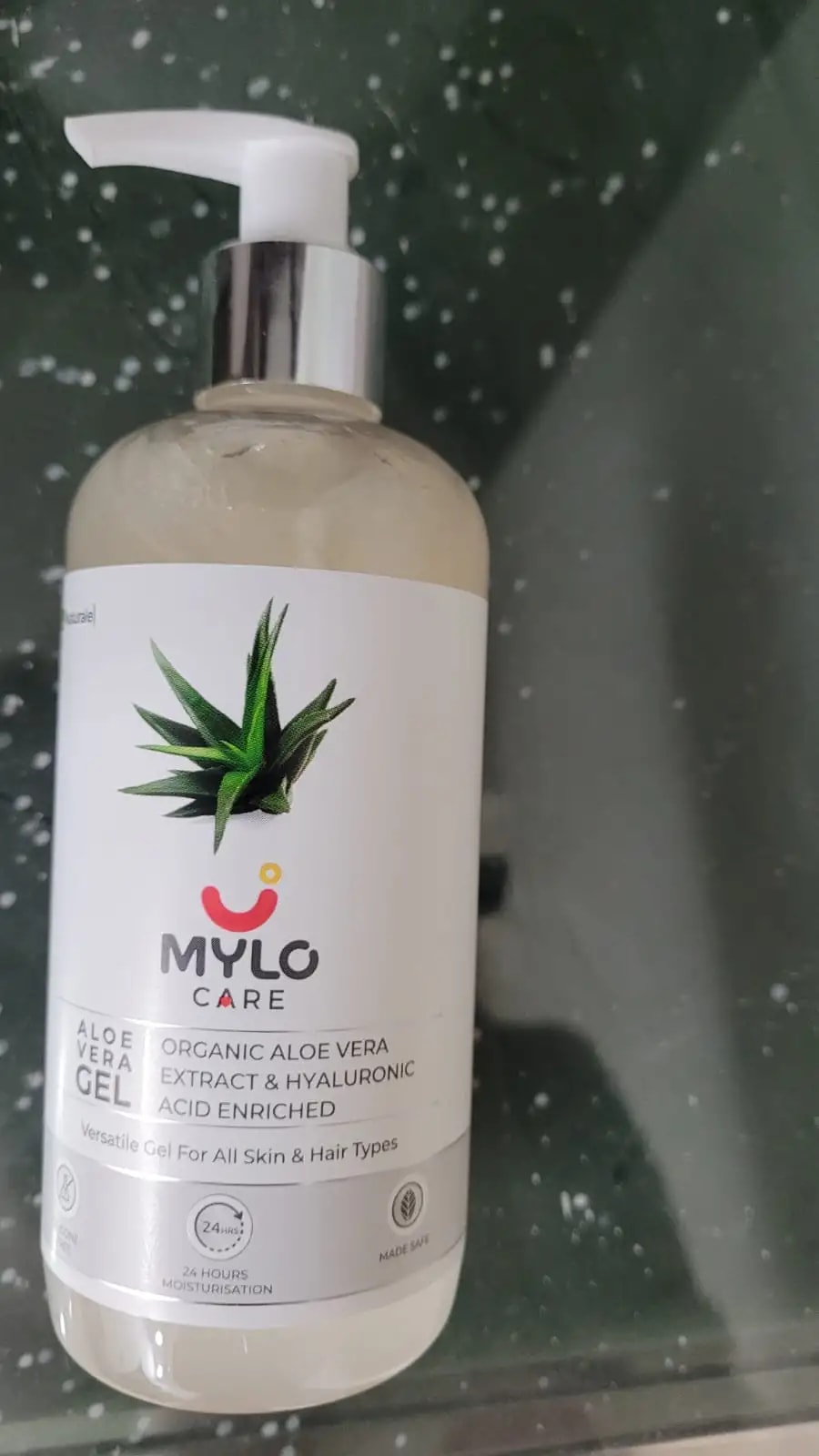 Aloe Vera Gel with 99% Organic Aloe Vera | Nurtures Skin & Hair | Reduces Suntan | Soothes Burns | Enhances Hair Resilience (300 ml)